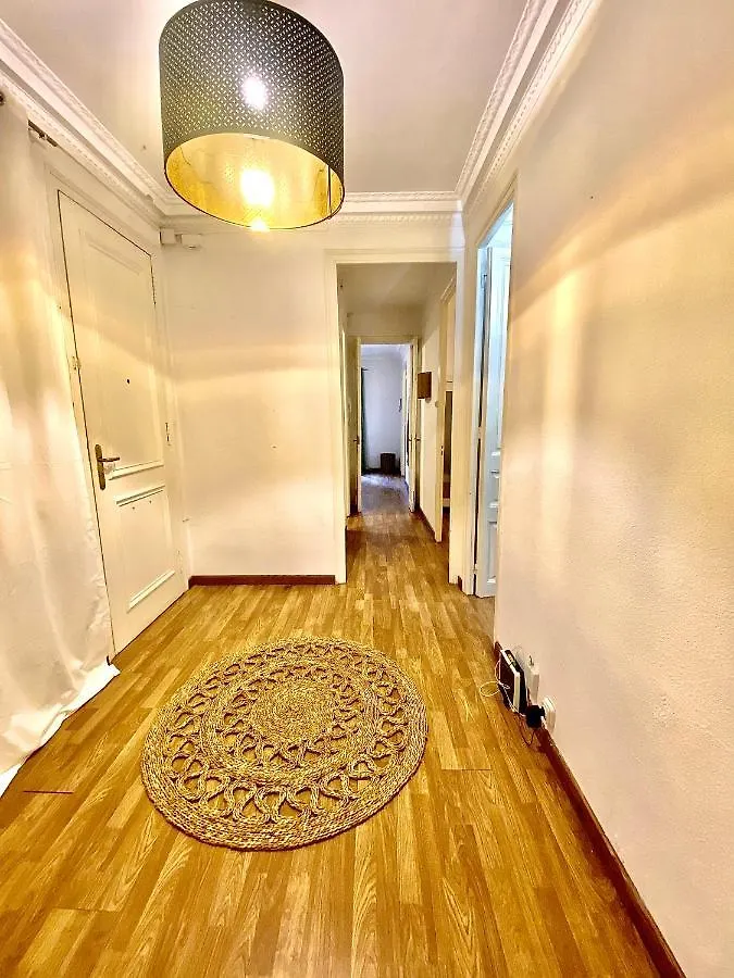 Alani Montjuic Hostel Barcelona